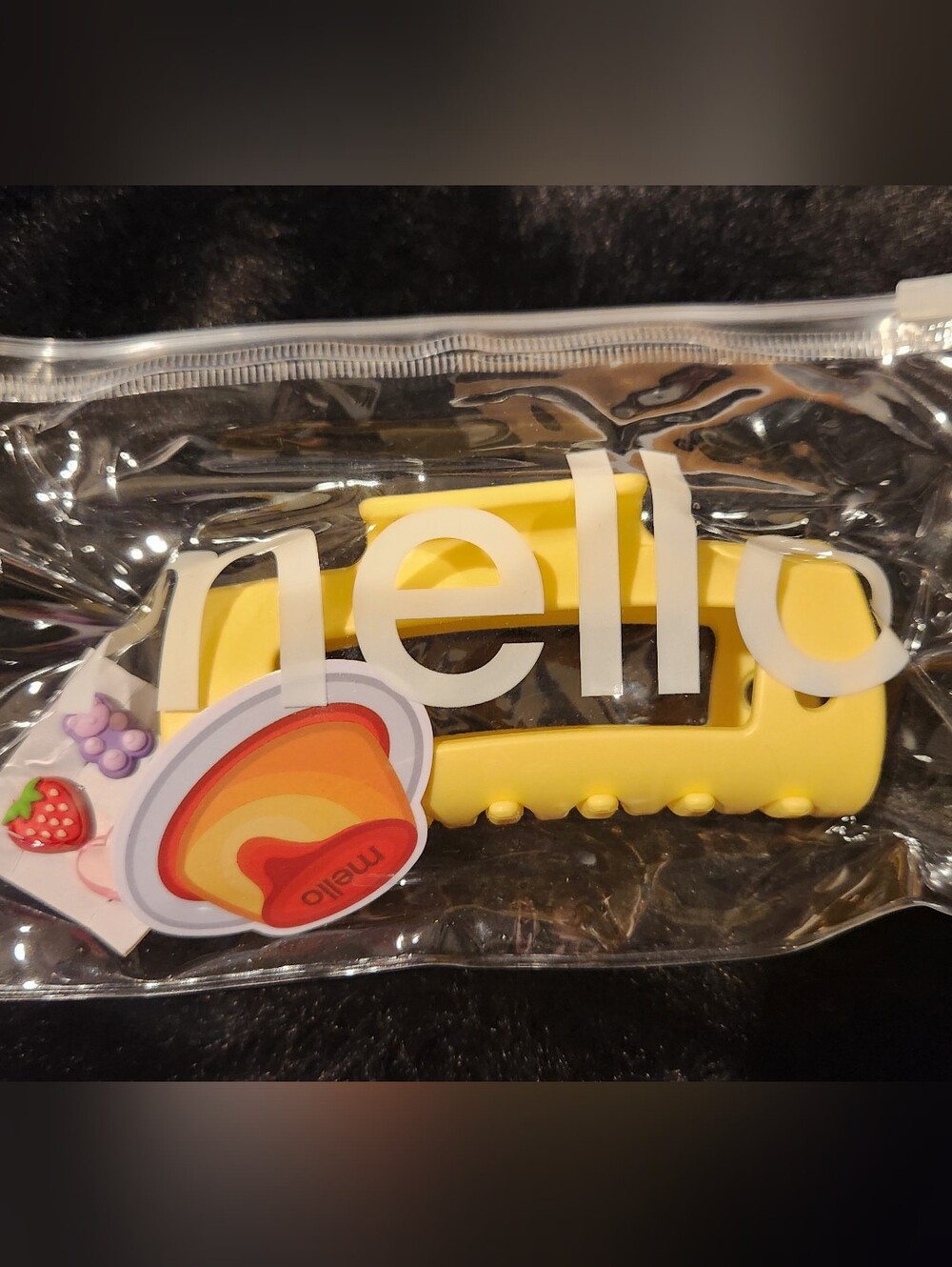 Yellow Mello Charm Hair Clip With Charms